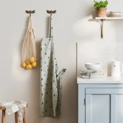 Bees Apron