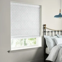 Bees & Leaves White Made to Measure Roman Blind