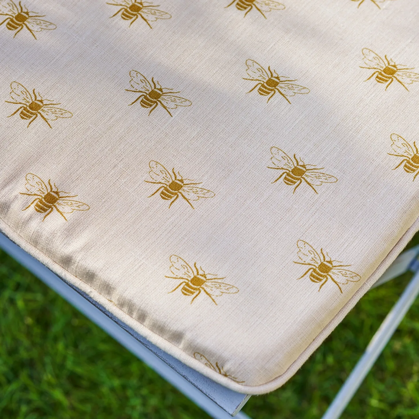 Bees Linen Seat Cushion