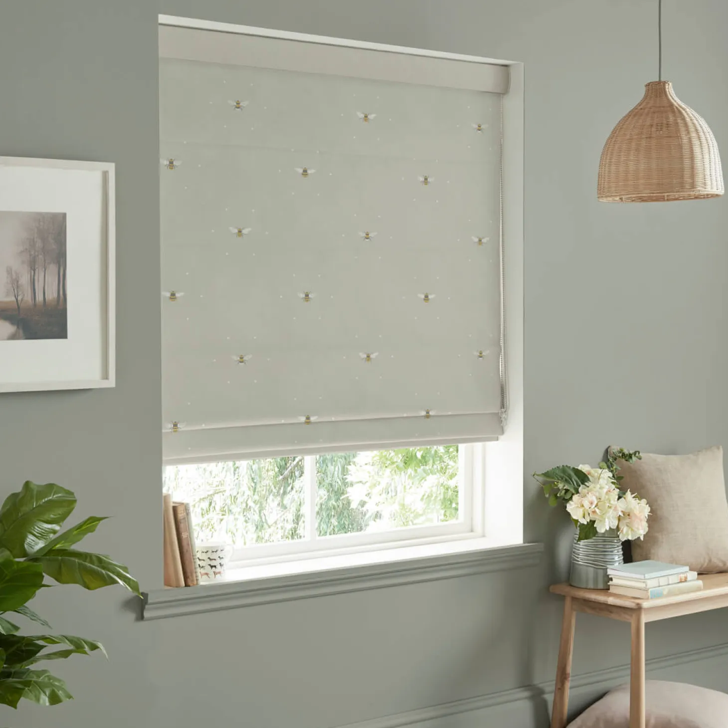 Bees Soft Linen Look Made to Measure Roman Blind