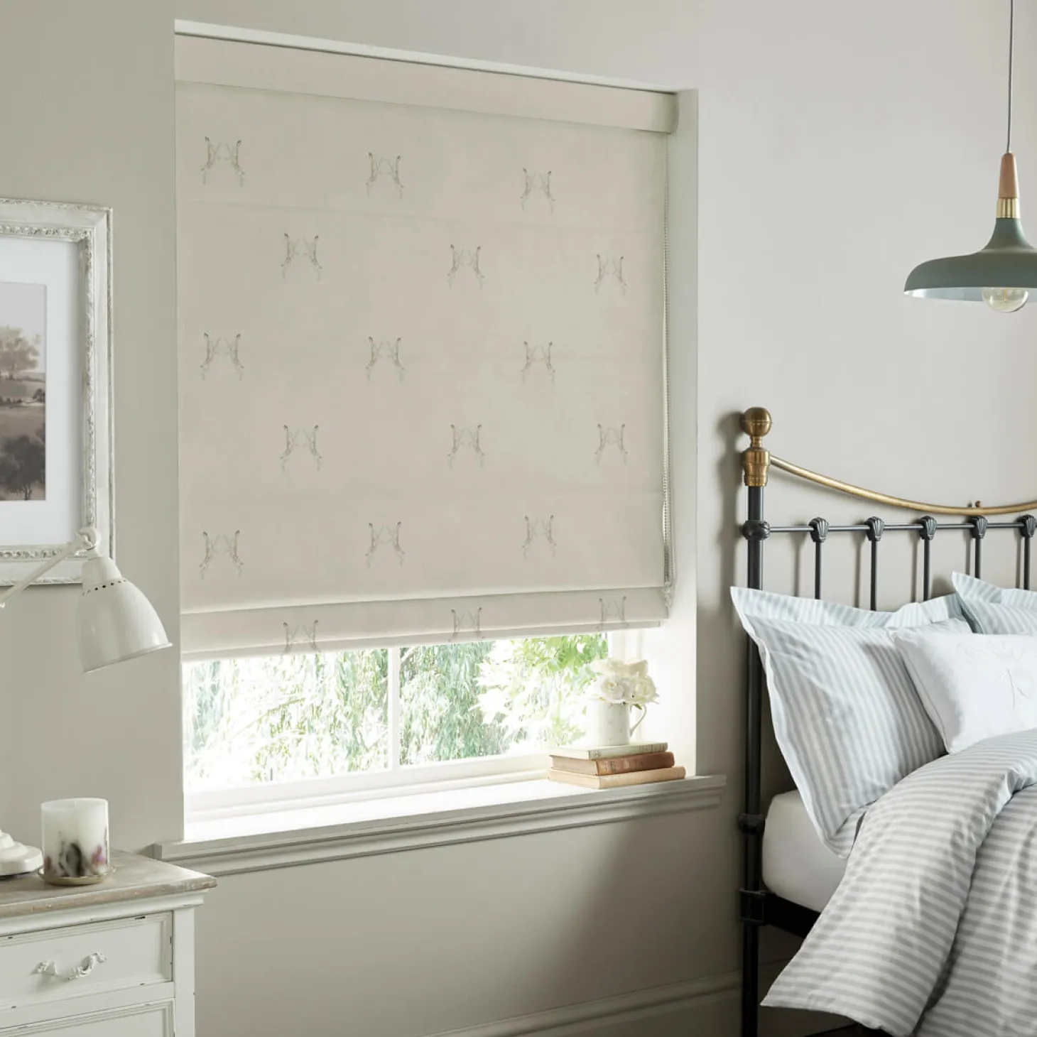 Boxing Hares Natural Made to Measure Roman Blind