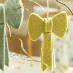 Felt Bow