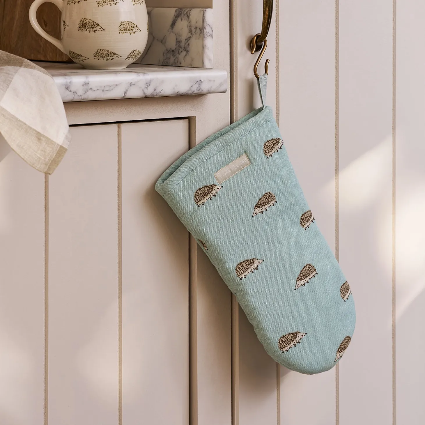 Hedgehogs Oven Mitt