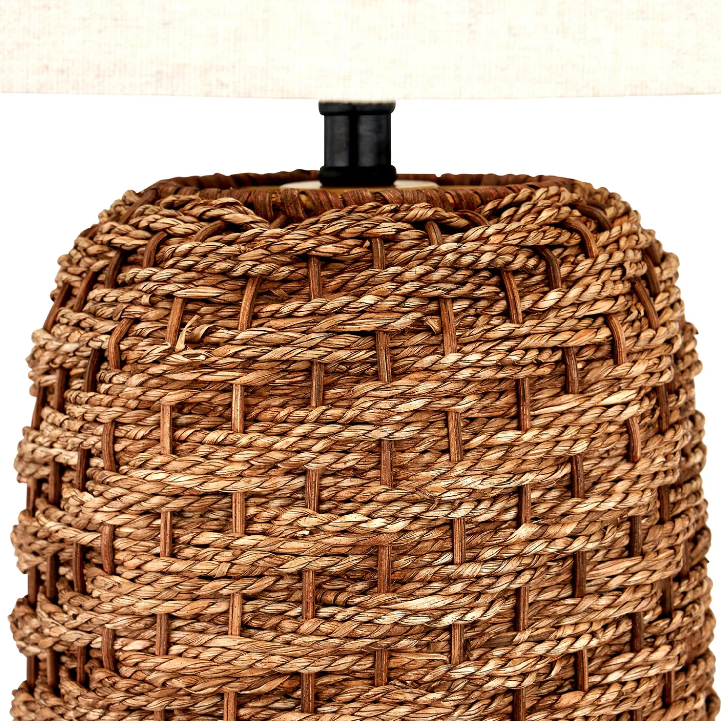 Langham Seagrass Lamp