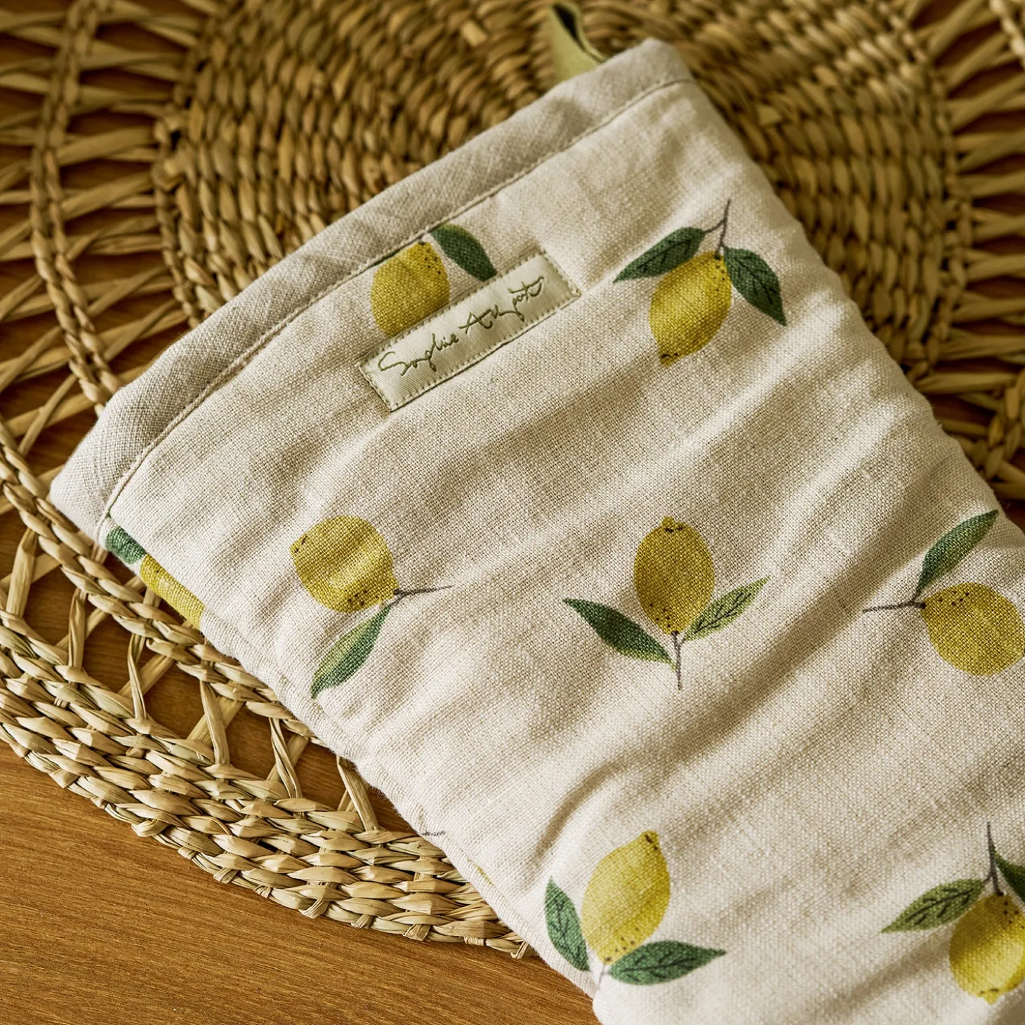 Lemons Linen Oven Mitt