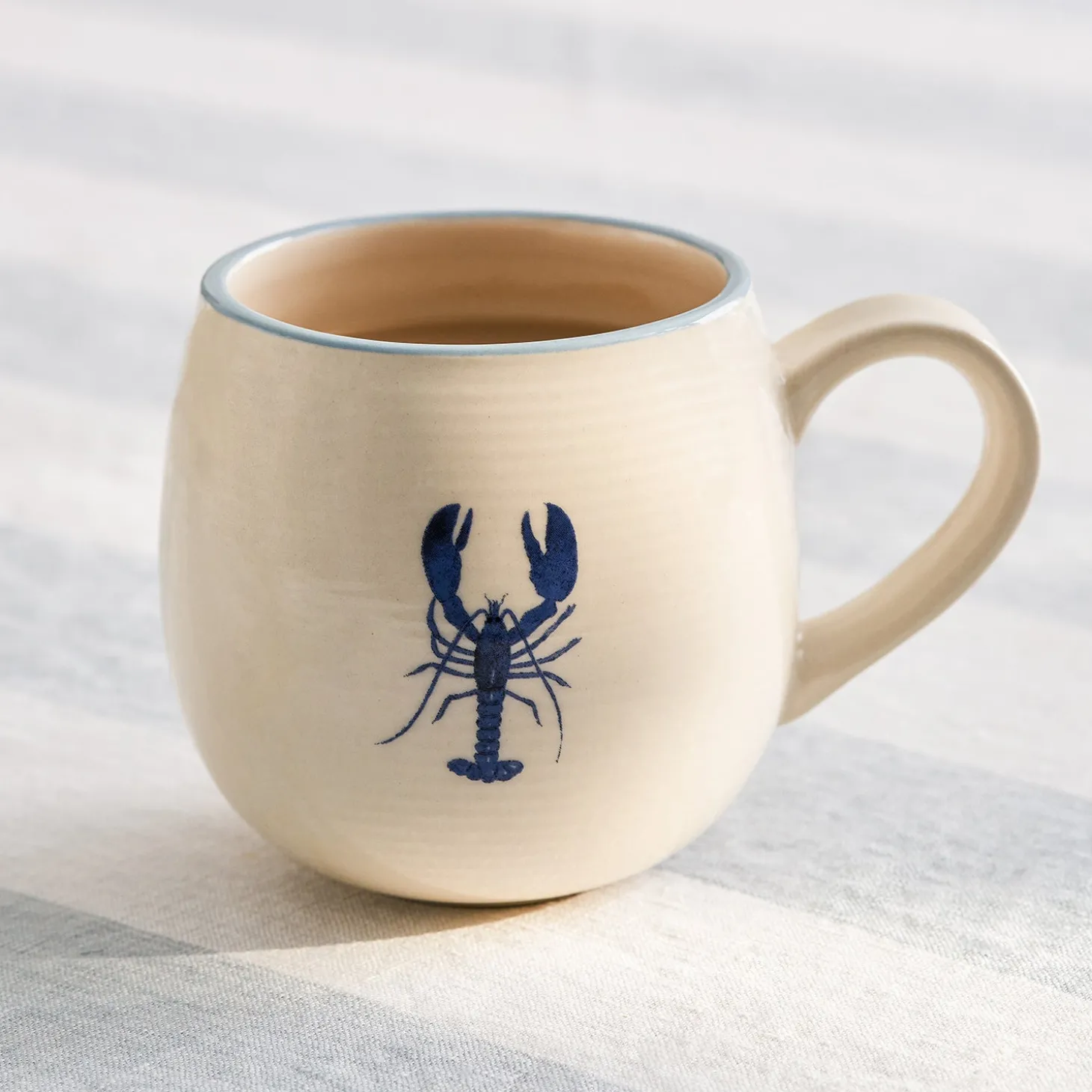 Lobster & Crab Stoneware Mug