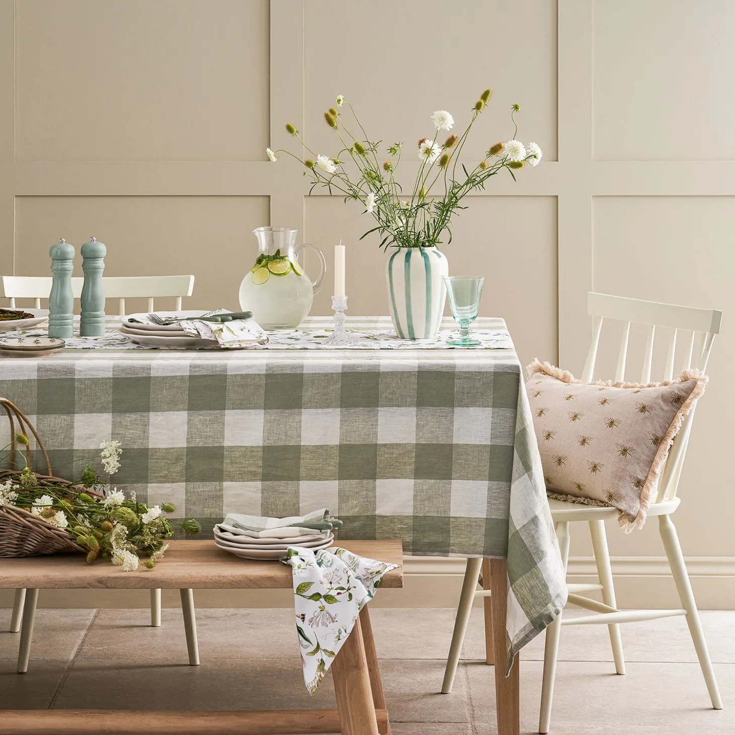 Oakham Taupe Paint