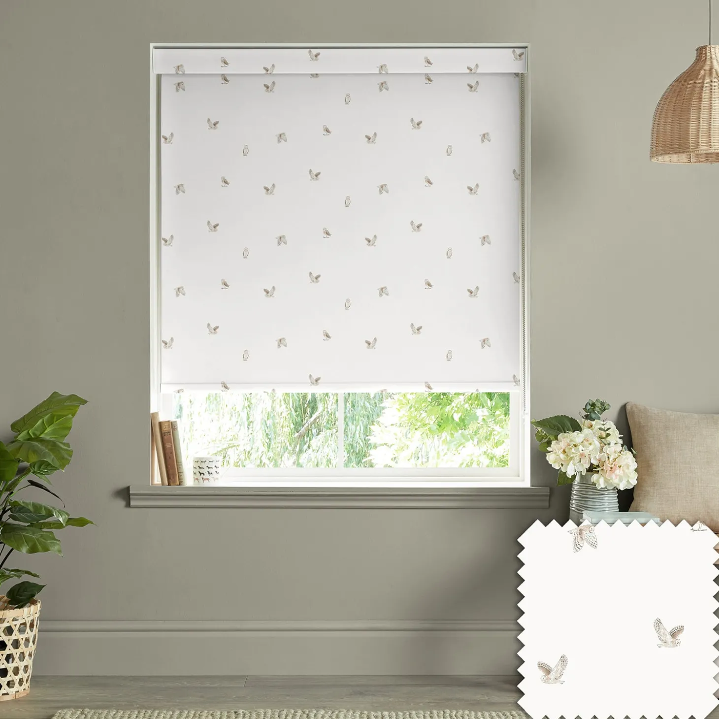 Owls Off White Made to Measure Roller Blind