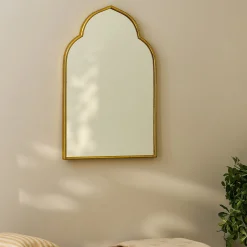 Somerby Pointed Mirror