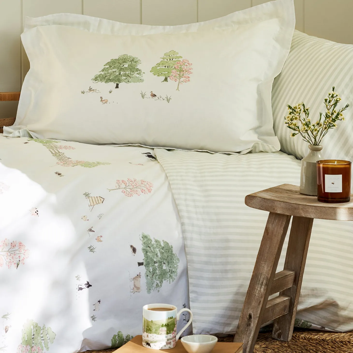 Spring Cottage Pair of Oxford Pillowcases