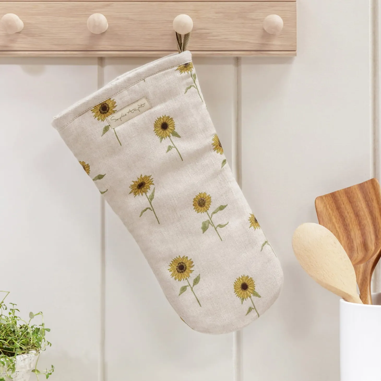 Sunflower Linen Oven Mitt