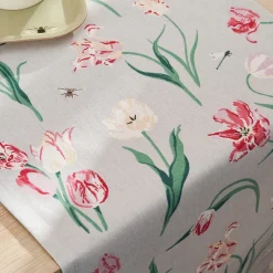 Tulips Table Runner
