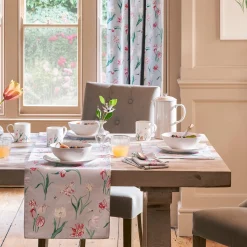 Tulips Table Runner
