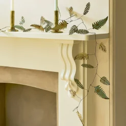 Vintage Style Leaf Garland