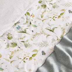 Wild Floral Bedding Set