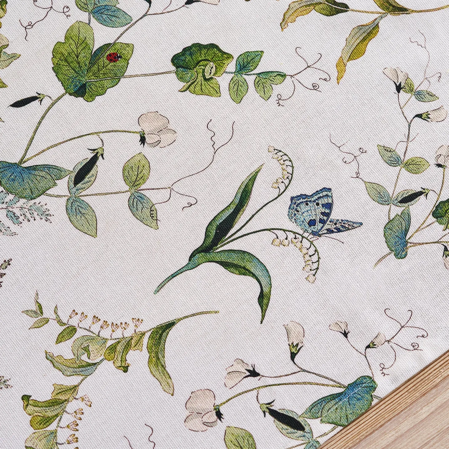 Wild Floral Table Runner