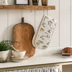 Wild Savannah Double Oven Glove